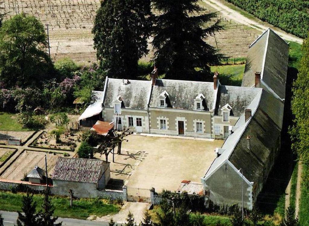 Chambres Et Tables D'Hotes Le Voriou Couddes Exterior foto